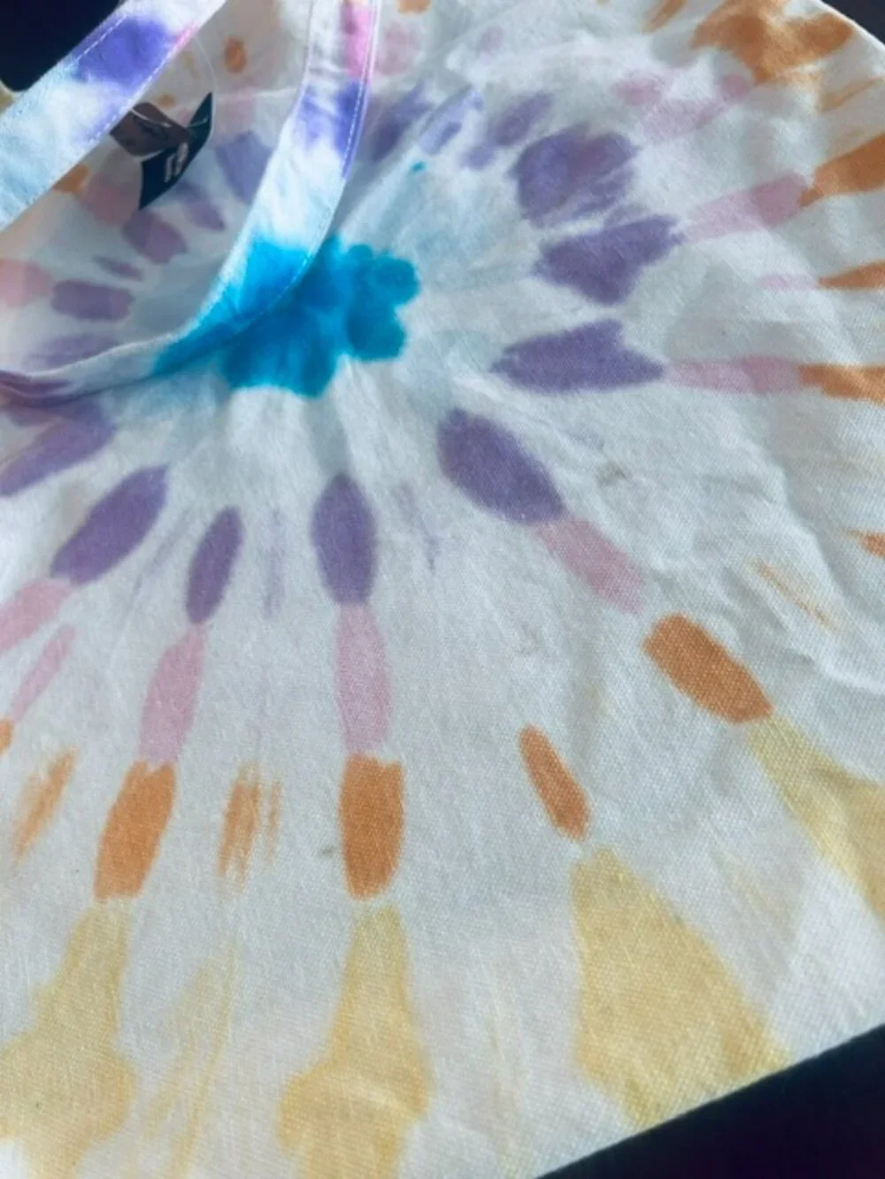 New With Tags!  Roots Canada Tie-Dye Cooper Tote - NWT! - Picture 10 of 10